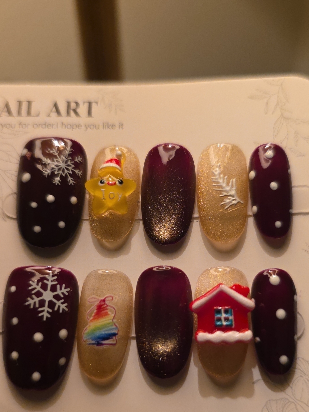 Holiday Nail Art Set - Plum and Gold Festive Press-Ons Size Large